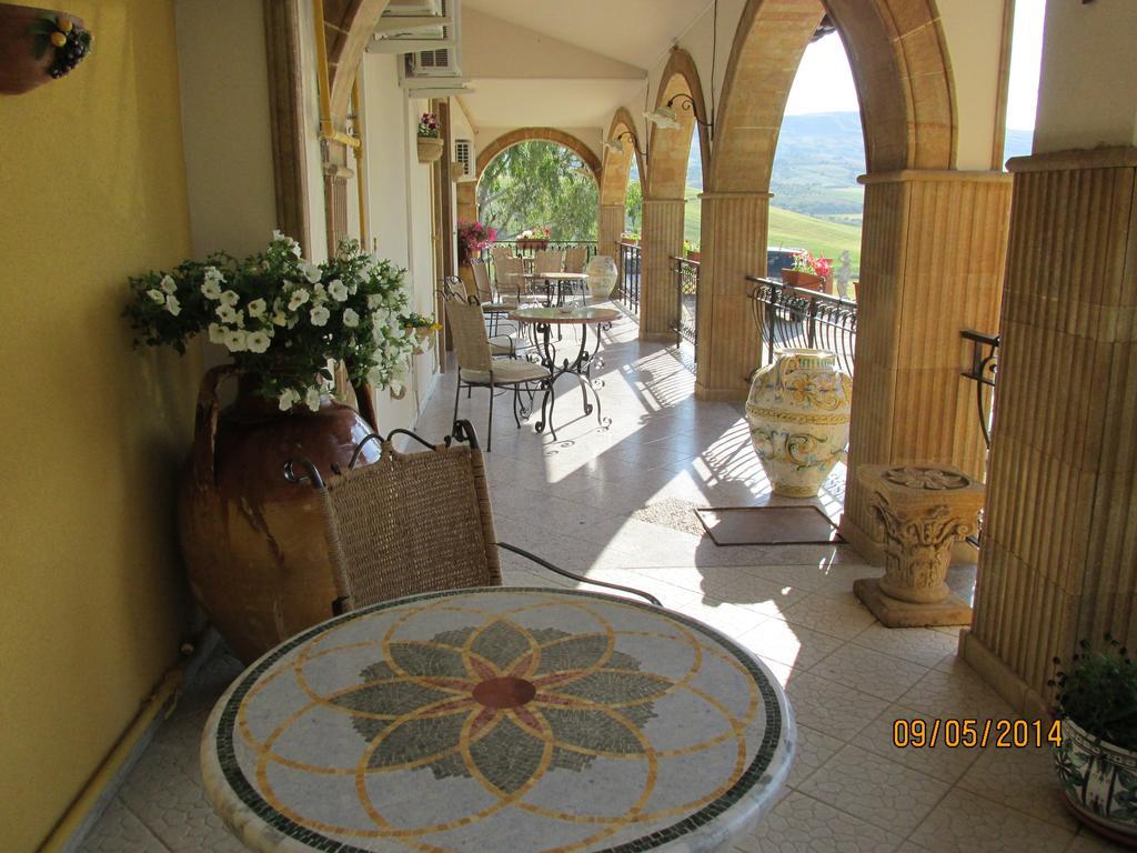 Agriturismo Reggia Saracena Agrigento Luaran gambar