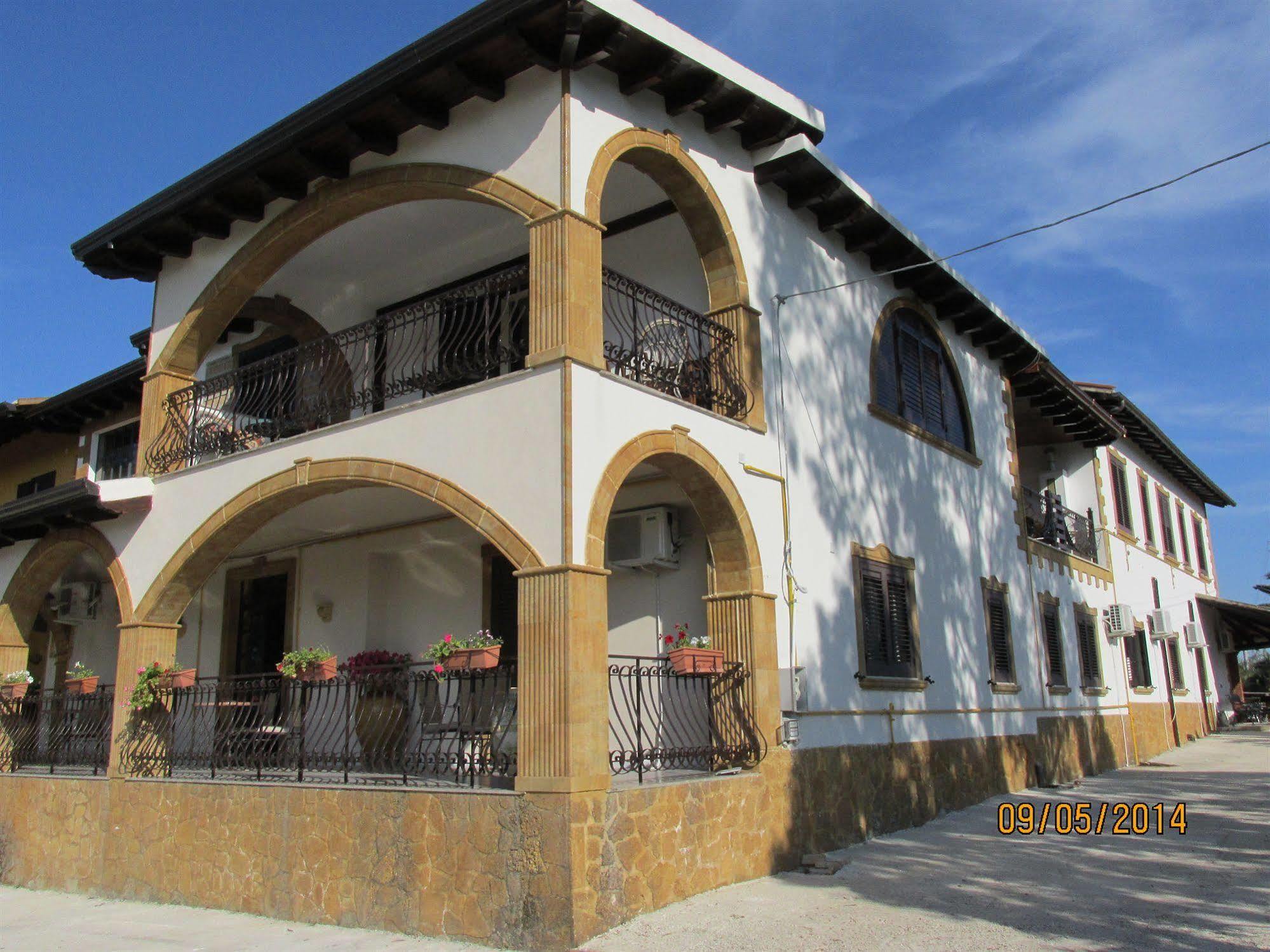 Agriturismo Reggia Saracena Agrigento Luaran gambar