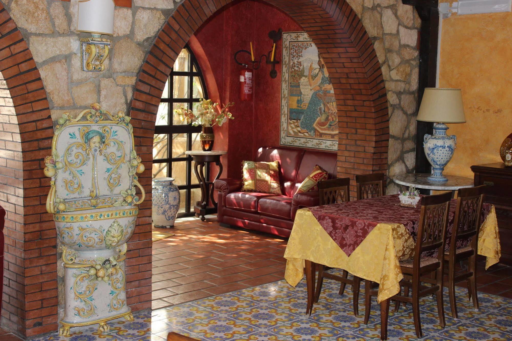 Agriturismo Reggia Saracena Agrigento Luaran gambar